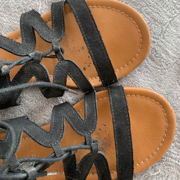 Joe Fresh Spartan sandal - Picture 6 of 7